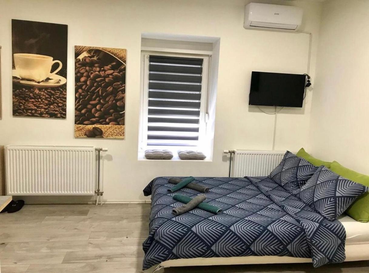Zen Apartmani Zrenjanin Esterno foto