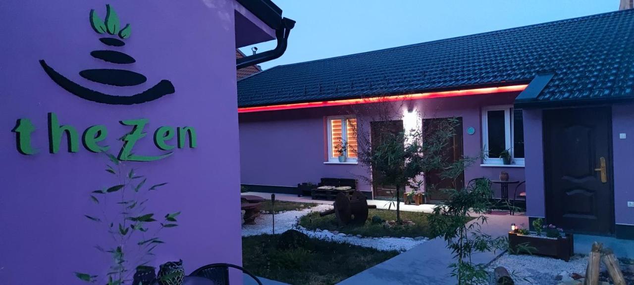 Zen Apartmani Zrenjanin Esterno foto